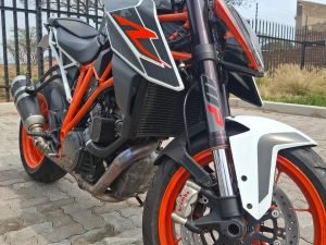 KTM 1290 SUPER DUKE