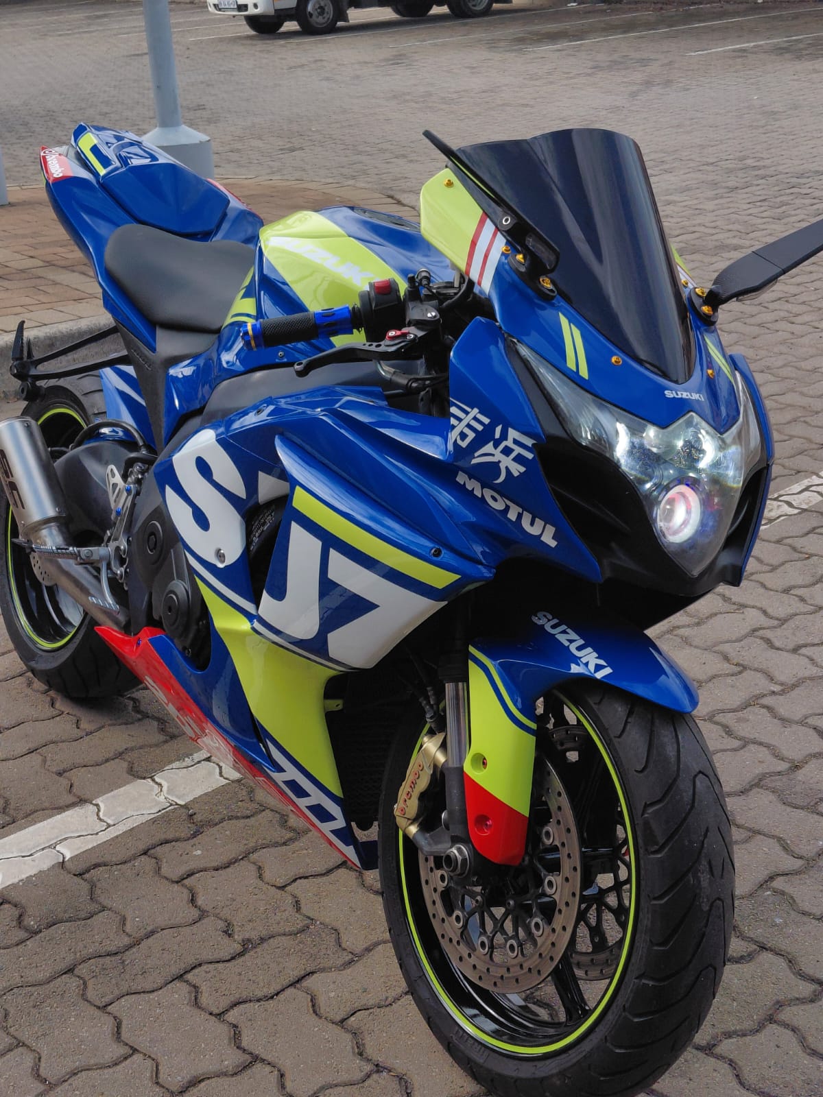 SUZUKI GSX-R 1000
