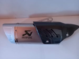 Akrapovic (EX33-7)