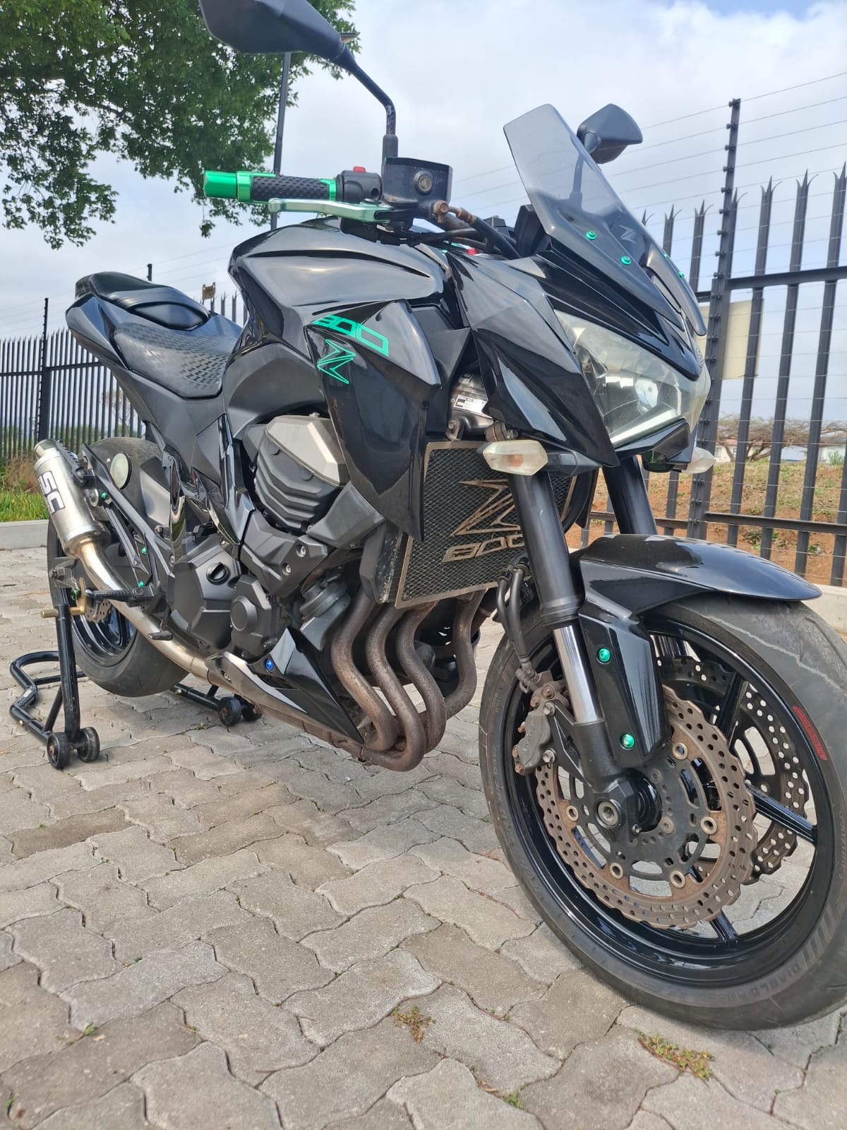 KAWASAKI **Z-800**